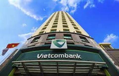 Vietcombank giảm tiếp lãi suất huy động từ 3/10, chính thức tạo đáy lịch sử
